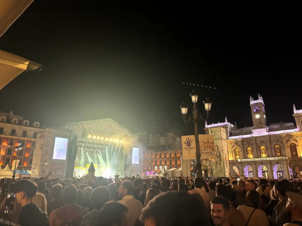 Feria y Fiestas de la Virgen de San Lorenzo en la Plaza Mayor